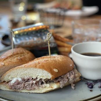 Blind Rabbit Kitchen signature dishes Wasatch Prime Rib Dip
Chef's Favorite Ribeye Melt
Fetuccine Alfredo